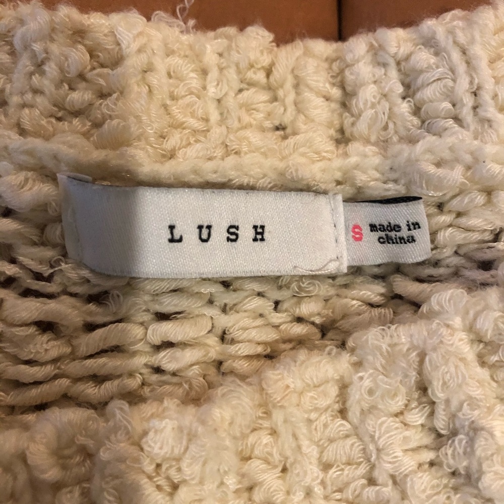 Sweater - Picture 2 of 4